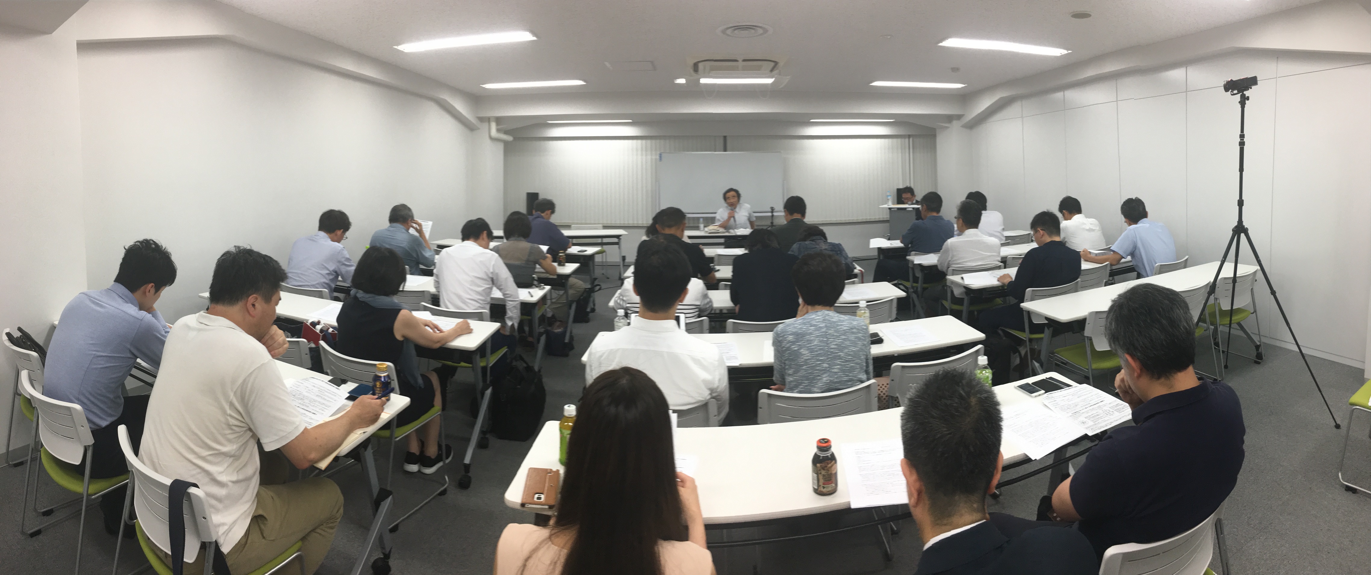 「地方議会の現状～2019統一地方選に向け考えるべき課題とは？」を開催しました。